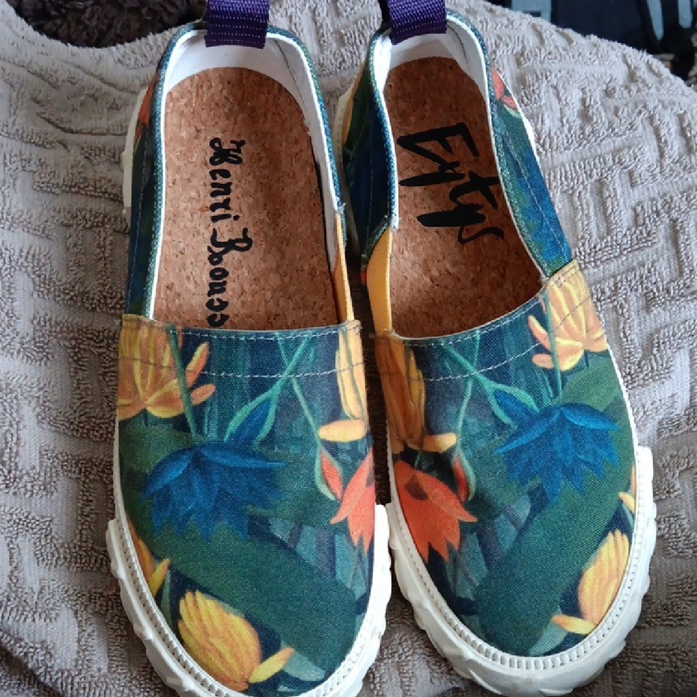 EYTYS  HENRI ROUSSEAU CANVAS Grean FLORAL SNEAKERS SIZE 7